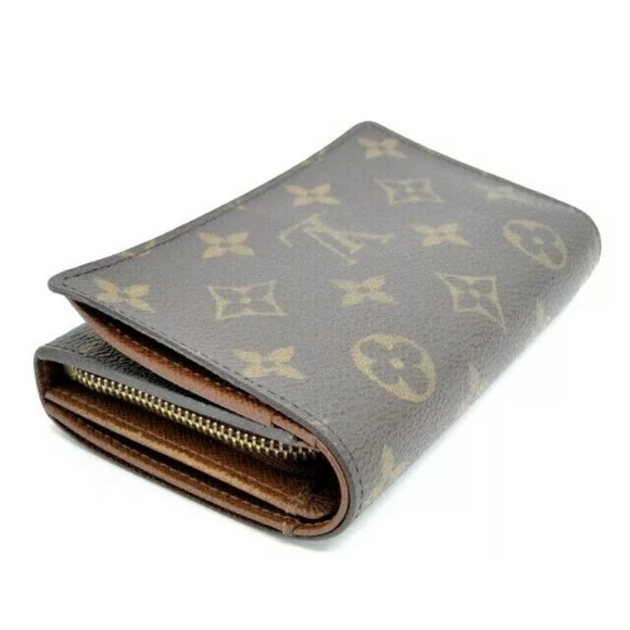 ❌Sold❌ LV wallet. Porte Monnaie Trésor - Picture 9 of 16